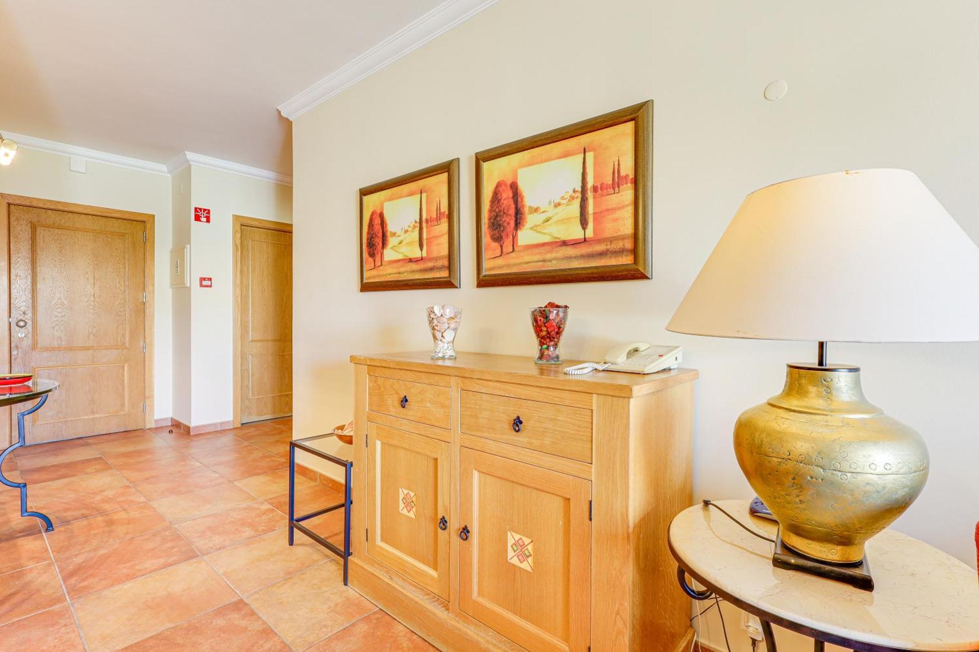 Apartment With 2 Bedrooms, 2M To The Beach Armação de Pêra Exterior foto