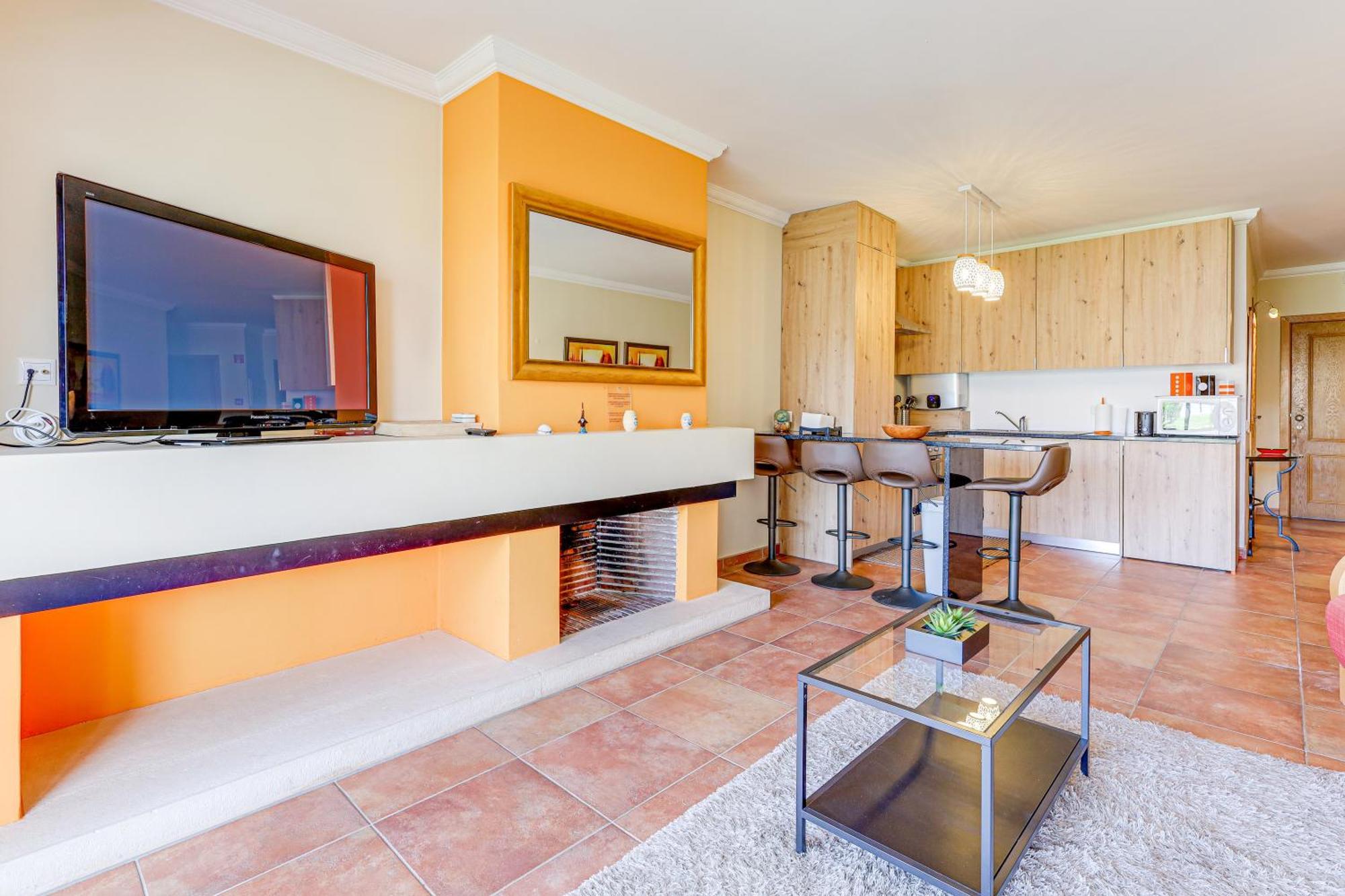 Apartment With 2 Bedrooms, 2M To The Beach Armação de Pêra Exterior foto